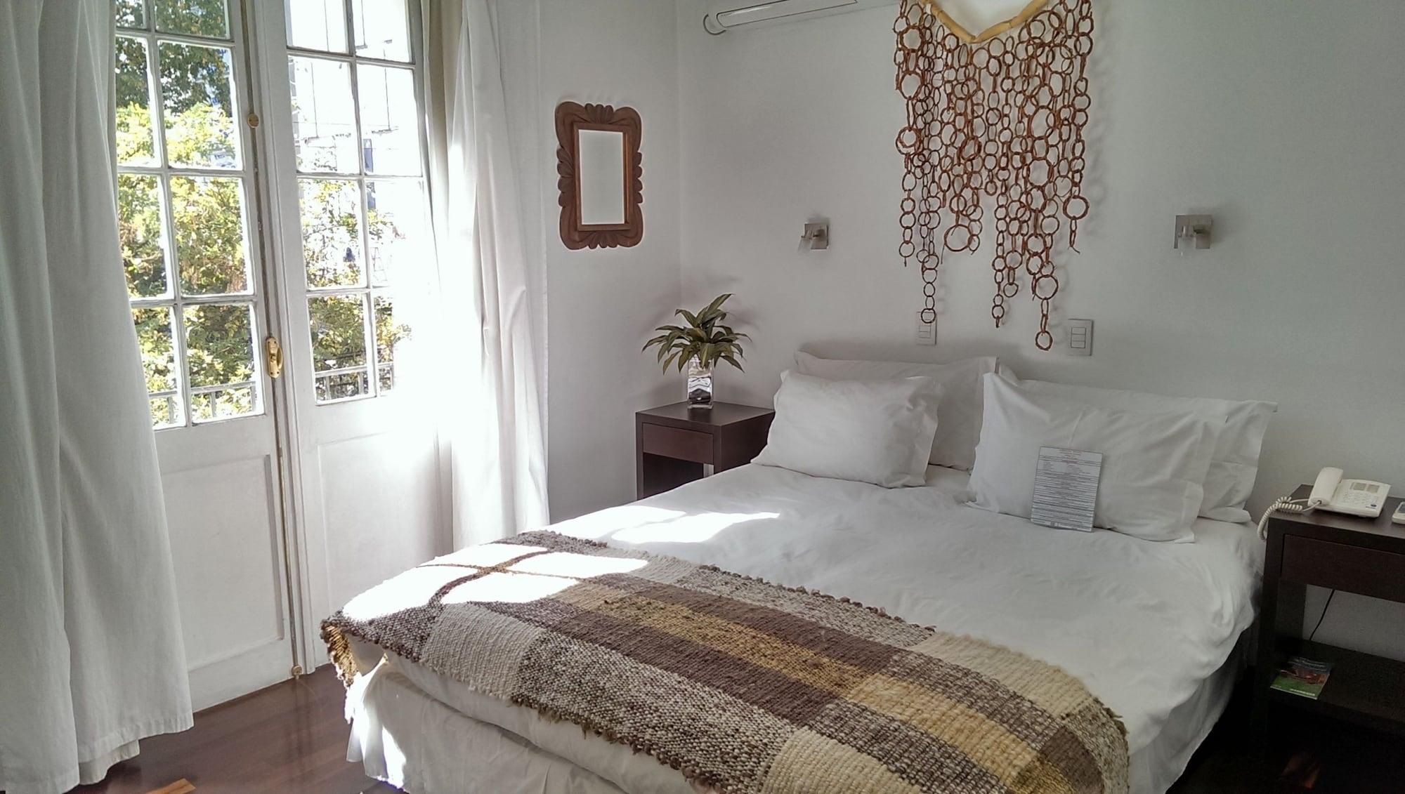 Meridiano Sur Petit Hotel Сантьяго Экстерьер фото