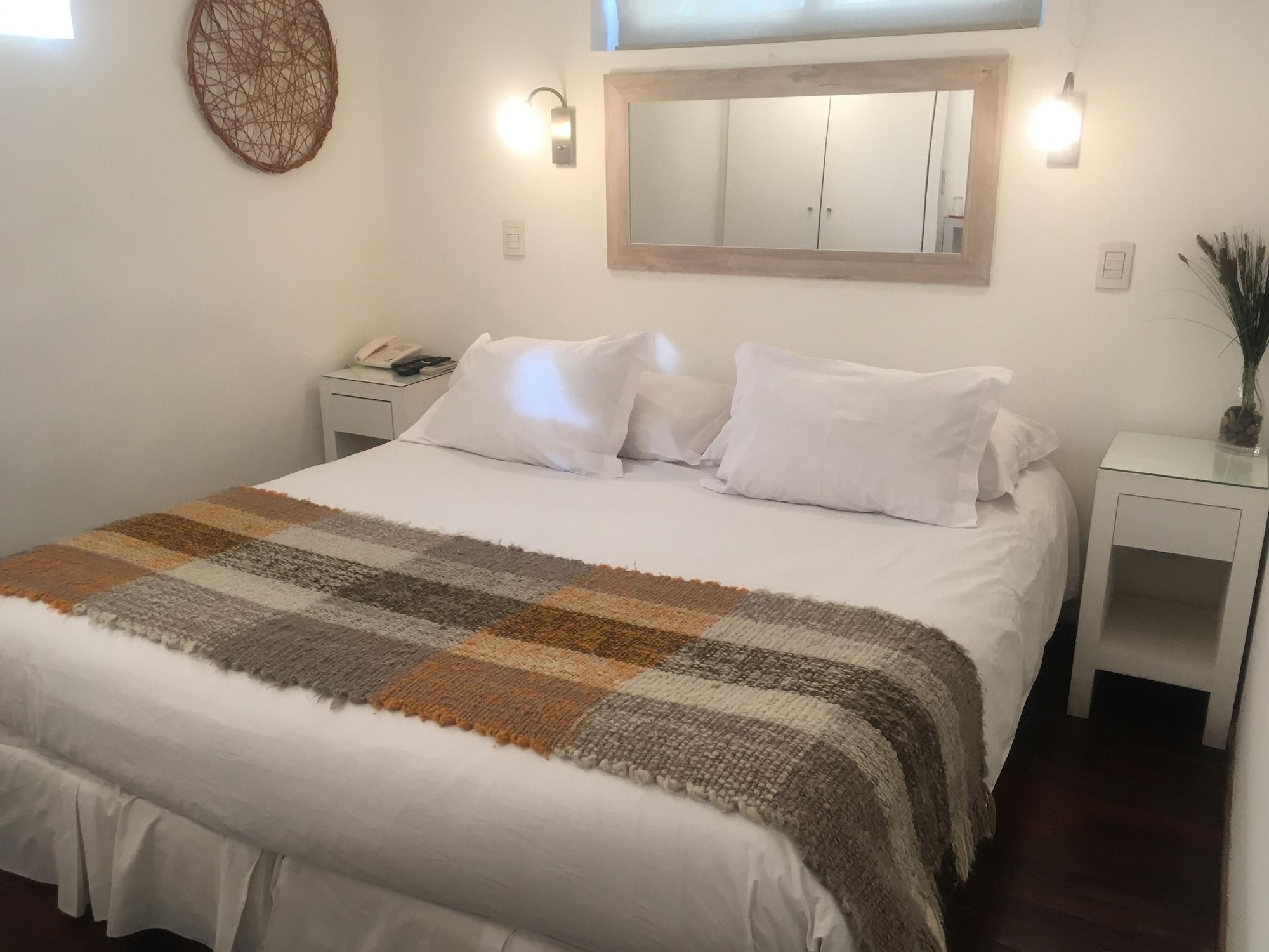 Meridiano Sur Petit Hotel Сантьяго Экстерьер фото