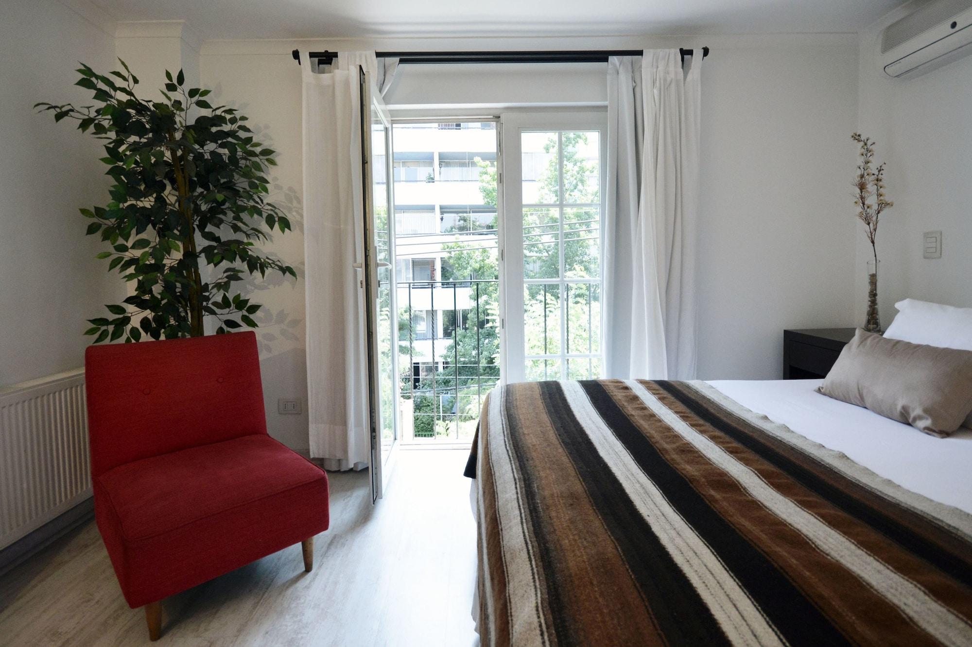 Meridiano Sur Petit Hotel Сантьяго Экстерьер фото
