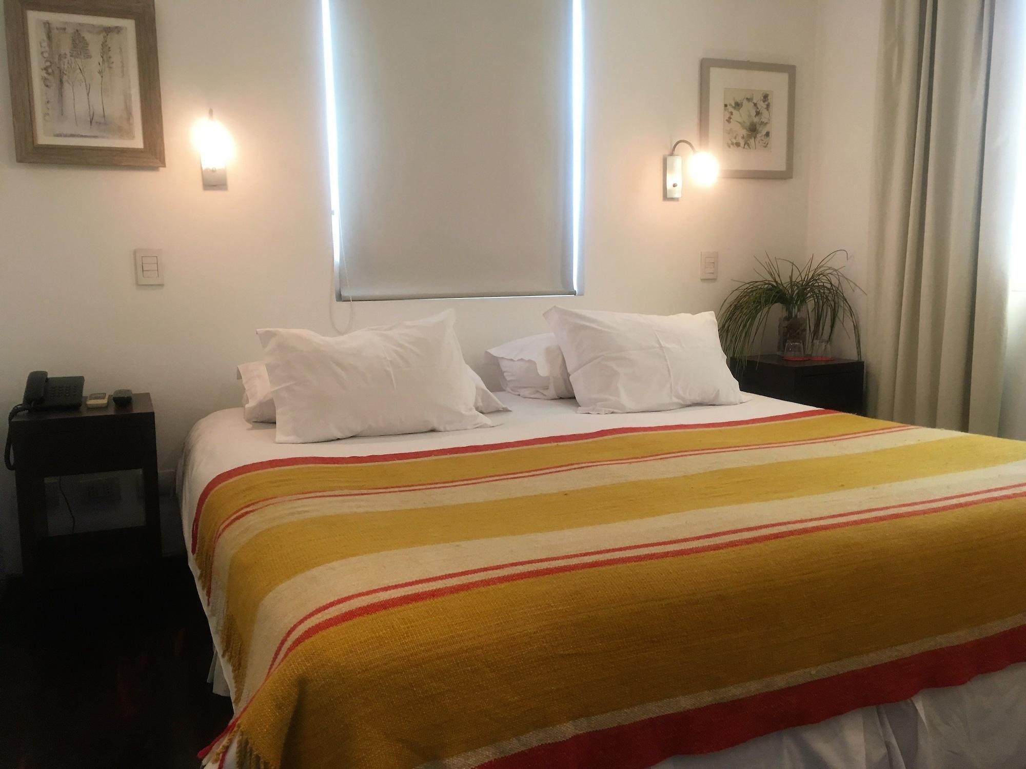 Meridiano Sur Petit Hotel Сантьяго Экстерьер фото
