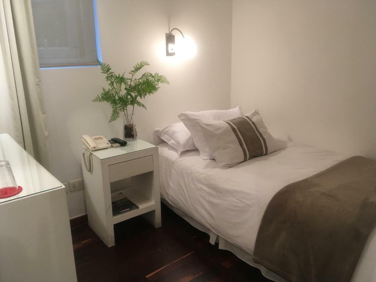 Meridiano Sur Petit Hotel Сантьяго Экстерьер фото